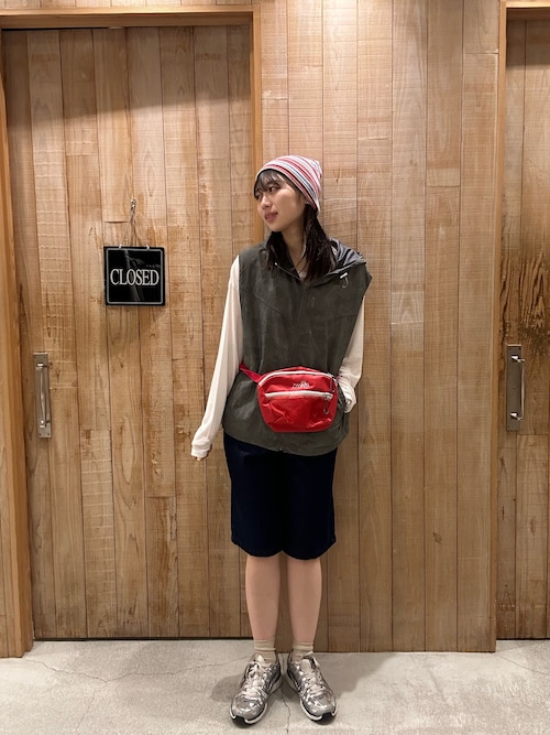 【UNISEX】総柄フードベスト