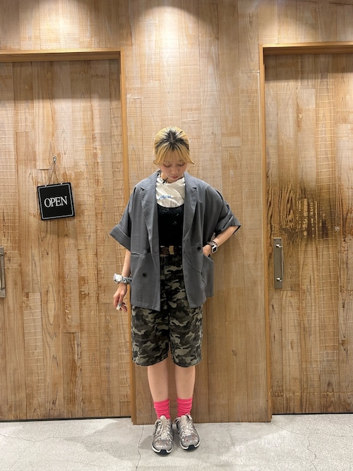 【UNISEX】ユニークアニマルフォトTEE