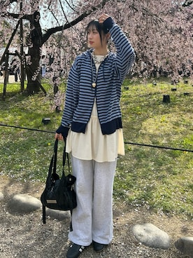「アイテム（パーカー）」を使った、まほさん（レディース・165cm）の春コーディネート