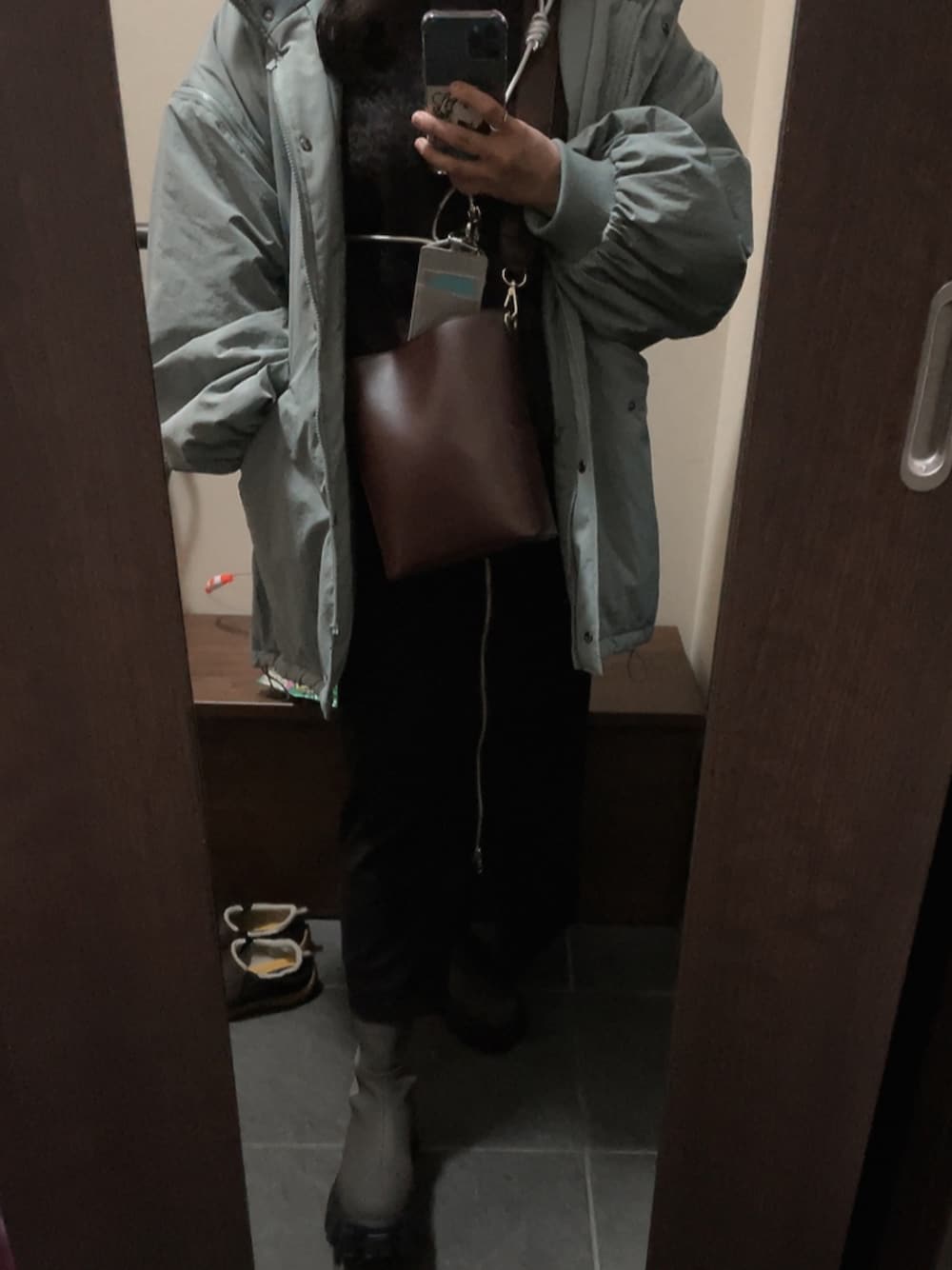 「冬ファッション、おでかけコーデ、オトナカワイイ、ootd」｜「JEANASISのラグソールミドルブーツ/971032（ブーツ、グリーン系）」を使った、hazuki2023さん（レディース・158cm）の冬コーディネートの1枚目の写真