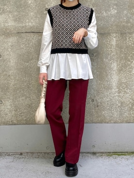 「INGNI（イング）のセミフレアセンタープレスパンツ（その他パンツ）」を使った、きーちゃんさん（レディース・159cm）の秋コーディネート