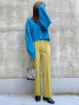 「INGNI（イング）のセミフレアセンタープレスパンツ（その他パンツ）」を使った、きーちゃんさん（レディース・159cm）の秋コーディネート