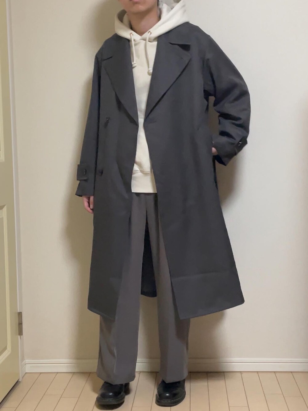 WYM LIDNM（ウィム バイ リドム）の「MINIMAL WIDE TRENCH COAT