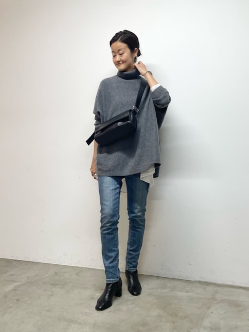 ビアズリー beardsley レザーボディバッグ ビアズリー BEARDSLEY レザーボディバッグ （black