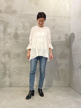 「ブラウスコーデ」｜「アイテム（アクセサリー）」を使った、dazaiさん（レディース・166cm）の秋コーディネート