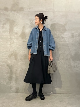 「アイテム（ピアス（両耳用））」を使った、dazaiさん（レディース・166cm）の秋コーディネート