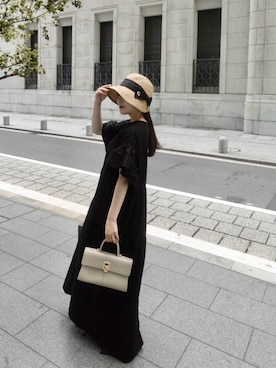 「CAFUNE（カフネ）のアイテム」を使った、うさぎさんのふくさん（レディース・154cm）の春コーディネート