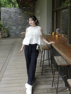 「Shoes in Closet（シューズインクローゼット）のアイテム（スニーカー）」を使った、うさぎさんのふくさん（レディース・154cm）の春コーディネート