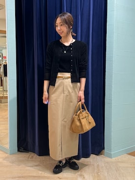 「スカートコーデ」｜「アイテム（ローファー）」を使った、nol tsujiさん（レディース・164cm）の秋コーディネート