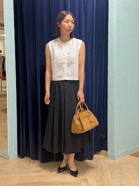 「スカートコーデ」｜「アイテム（ベスト）」を使った、nol tsujiさん（レディース・164cm）の秋コーディネート