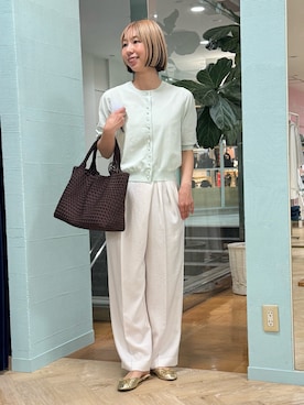 「NOLLEY’S（ノーリーズ）の《手洗い可能》コットンテックス6分袖カーディガン（カーディガン/ボレロ、グリーン系）」を使った、nol tsujiさん（レディース・164cm）の春コーディネート