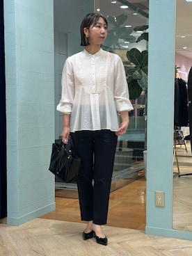 「NOLLEY’S（ノーリーズ）の異素材コンビボザムブラウス（シャツ/ブラウス、ホワイト系）」を使った、nol tsujiさん（レディース・164cm）の秋コーディネート
