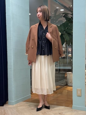 「NOLLEY’S（ノーリーズ）のウォッシャブルパール釦スキッパータックブラウス（シャツ/ブラウス、ブルー系）」を使った、nol tsujiさん（レディース・164cm）の春コーディネート