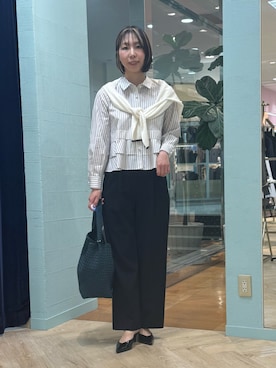 「NOLLEY’S（ノーリーズ）のウォッシャブルカルゼイージーワイドパンツ（その他パンツ、ブルー系）」を使った、nol tsujiさん（レディース・164cm）の秋コーディネート