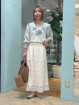 「NOLLEY’S（ノーリーズ）のアイテム（スカート）」を使った、nol tsujiさん（レディース・164cm）の春コーディネート