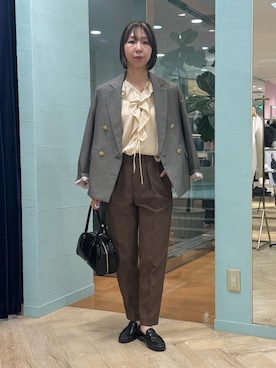 「NOLLEY’S（ノーリーズ）のウォッシャブルドットツッキリテーパードパンツ（その他パンツ、ブラウン系）」を使った、nol tsujiさん（レディース・164cm）の秋コーディネート