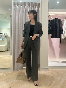 「アイテム（ノーカラージャケット）」を使った、nol niiharaさん（レディース・162cm）の秋コーディネート