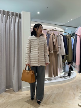 「アイテム（ダウンジャケット/コート、ベージュ系）」を使った、nol niiharaさん（レディース・162cm）の秋コーディネート