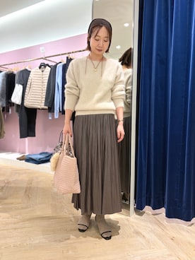 「アイテム（チャーム）」を使った、aikoさん（レディース・158cm）の秋コーディネート