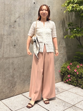 「NOLLEY’S Sophi（ノーリーズソフィ）のウォッシャブル強撚ツイルワイドパンツ（その他パンツ、ピンク系）」を使った、aikoさん（レディース・158cm）の春コーディネート