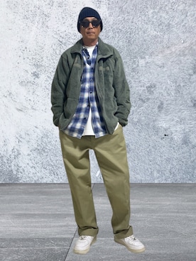 「アイテム（チノパンツ）」を使った、トクさん　ノー◯◯しゃぶしゃぶさん（メンズ・172cm）の秋コーディネート
