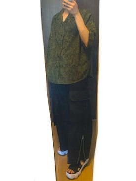 「カーキ」｜「アイテム（カーゴパンツ）」を使った、エムシーさん（メンズ・168cm）の夏コーディネート