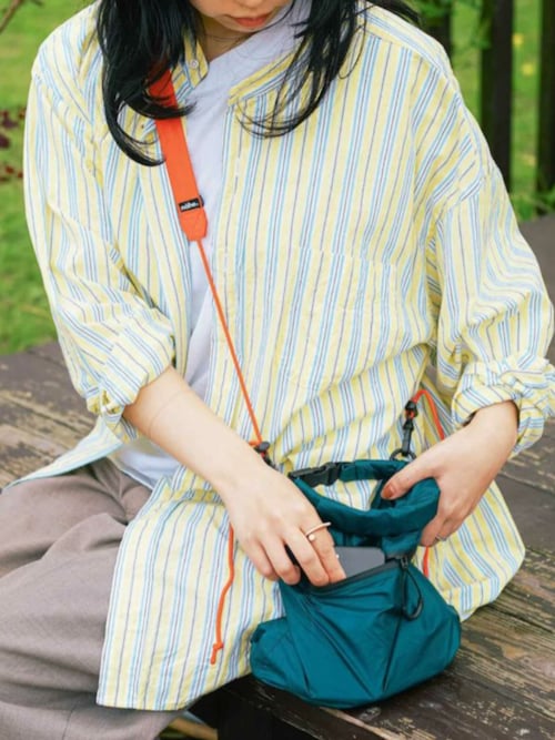 nahe ネーエ ドライバッグ 2WAY 防水 折りたたみ サコッシュ 4L（S