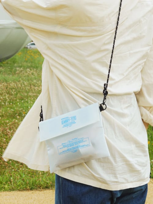 penco ペンコ キャリータイトケース サコッシュ クリア M（ポーチ