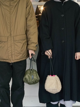 「HIGHTIDE（ハイタイド）のアイテム（バッグ）」を使った、HIGHTIDEさん（レディース・157cm）の冬コーディネート