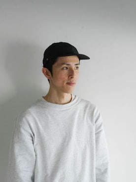 「HIGHTIDE（ハイタイド）のアイテム（帽子）」を使った、HIGHTIDEさん（メンズ・175cm）の春コーディネート