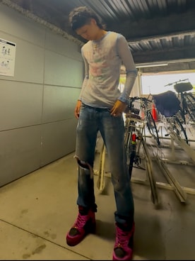 「DIESEL（ディーゼル）のアイテム（ニット/セーター）」を使った、taiyo0304さん（メンズ・180cm）の秋コーディネート