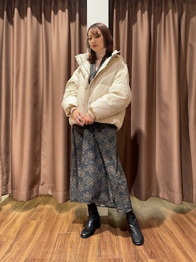 「ITEMS URBANRESEARCH（アイテムズ アーバンリサーチ）のアイテム（ダウンジャケット/コート）」を使った、mokaさん（レディース・165cm）の秋コーディネート