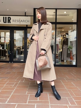 「ITEMS URBANRESEARCH（アイテムズ アーバンリサーチ）のアイテム（トレンチコート）」を使った、mokaさん（レディース・165cm）の秋コーディネート