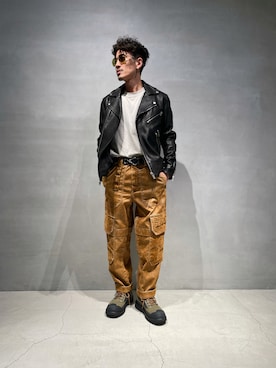 「DIESEL（ディーゼル）のアイテム（ライダースジャケット）」を使った、ＡＯＫＩさん（メンズ・169cm）の秋コーディネート