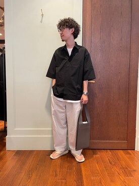 「URBAN RESEARCH（アーバンリサーチ）のアイテム（チノパンツ）」を使った、snnn15さん（メンズ・176cm）の夏コーディネート