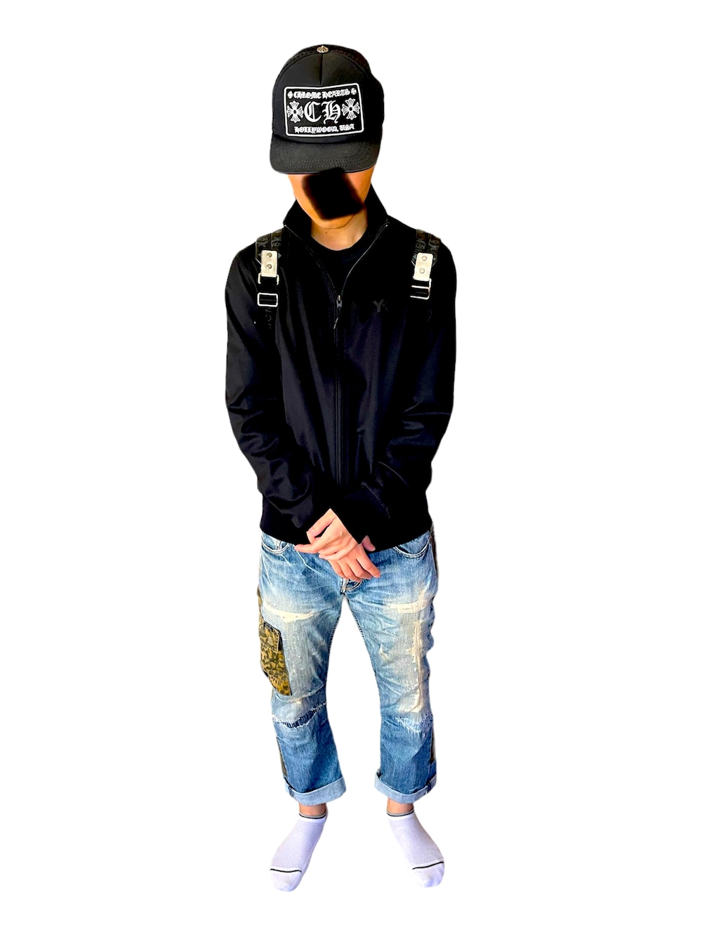 「キャップ、デニムパンツ、ジャージ、Chrome Hearts、Y-3、hystericglamour、MCM、ストリート、ロック、アメカジ、韓国ファッション、お洒落さんとつながりたい、柄、美容師、服好きな人と繋がりたい」｜「Y-3のアイテム（ジャケット/アウター、ブラック系）」を使った、ゆうさん（メンズ・178cm）の春コーディネートの1枚目の写真