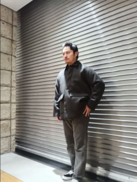 「アイテム（カバーオール）」を使った、Tsukasa Yamagishiさん（メンズ・167cm）の冬コーディネート