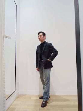 「アイテム（スーツジャケット）」を使った、Tsukasa Yamagishiさん（メンズ・167cm）の秋コーディネート
