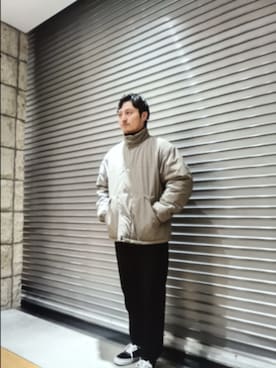 「アイテム（ダウンジャケット/コート）」を使った、Tsukasa Yamagishiさん（メンズ・167cm）の秋コーディネート