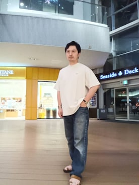 「LACOSTE（ラコステ）のアイテム（Tシャツ/カットソー）」を使った、Tsukasa Yamagishiさん（メンズ・167cm）の夏コーディネート