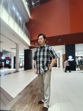 「アイテム（シャツ/ブラウス）」を使った、Tsukasa Yamagishiさん（メンズ・167cm・40代）の夏コーディネート