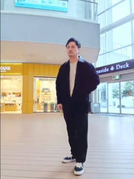 「アイテム（その他アウター）」を使った、Tsukasa Yamagishiさん（メンズ・167cm・40代）の秋コーディネート