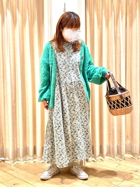 「小花柄ワンピース」｜muttyさん（レディース・152cm）の冬コーディネート