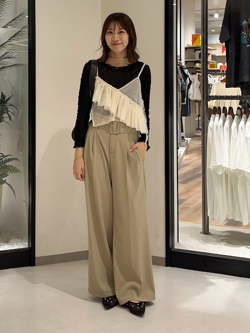 【新品タグ付き】【雑誌掲載】リボンベルト付タックパンツ 新品タグ付き】【雑誌掲載】リボンベルト付タックパンツ