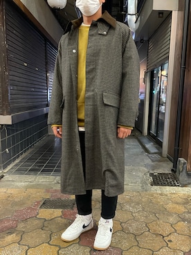 「黒パンツ」｜「アイテム（ステンカラーコート）」を使った、だいすあんさん（メンズ・170cm）の秋コーディネート