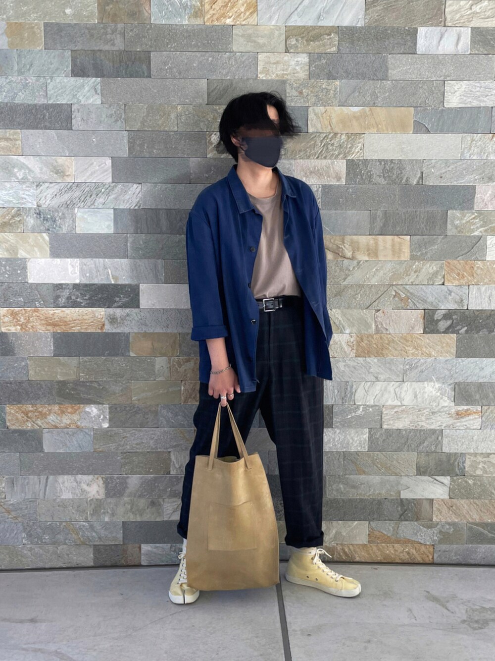 「スニーカー、used、秋のコーデ、休日スタイル、JILSANDER、シンプルコーデ、今日のコーデ、おしゃれさんと繋がりたい、Maison Margiela、Casablanca、sanfor、christian dior」｜「JIL SANDERのアイテム（トートバッグ、ベージュ系）」を使った、@____m2skさん（メンズ・182cm）の秋コーディネートの1枚目の写真