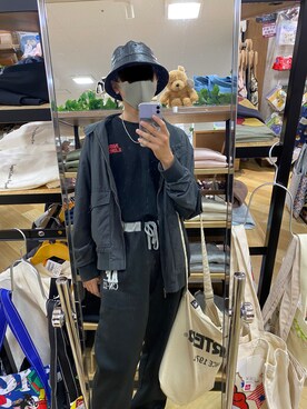 「ストリートカジュアル」｜「アイテム（スウェットパンツ）」を使った、ishinosukesukeさん（メンズ・170cm）の秋コーディネート