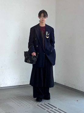 「アイテム（ブローチ/コサージュ）」を使った、Uminaさん（メンズ・170cm）の秋コーディネート