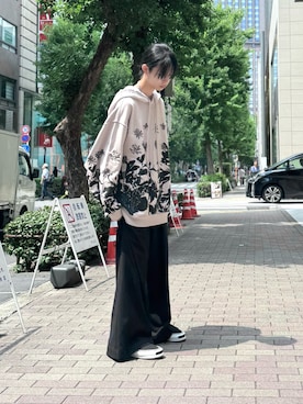 「アイテム（スウェットパンツ）」を使った、Uminaさん（メンズ・170cm・20代）の秋コーディネート