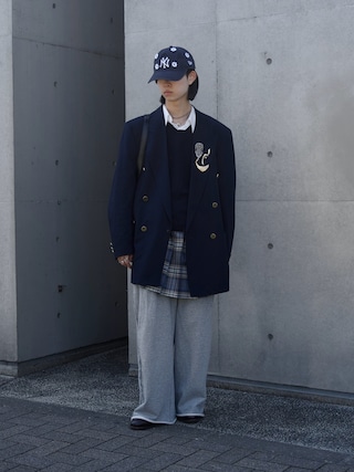 「SINSS（シンス）のTwo tuck sweatpants / 2タックスウェットパンツ（スウェットパンツ）」を使った、Uminaさん（メンズ・170cm）の春コーディネート